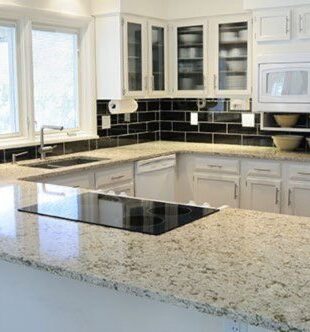 Black and white kitchen remodel in Allen, TX